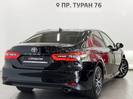 Toyota Camry 2024 года за 20 900 000 тг. в Астана – фото 21