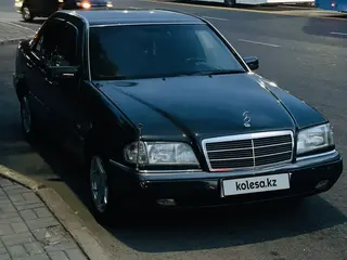 Mercedes-Benz C 280