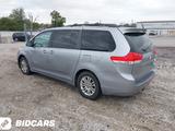 Toyota Sienna 2012 годаfor6 000 000 тг. в Атырау – фото 4