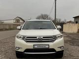 Toyota Highlander 2013 годаүшін12 500 000 тг. в Тараз