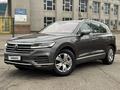 Volkswagen Touareg 2022 года за 29 900 000 тг. в Алматы