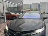 Toyota Camry 2018 года за 14 600 000 тг. в Астана