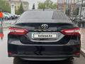 Toyota Camry 2018 года за 14 600 000 тг. в Астана – фото 9