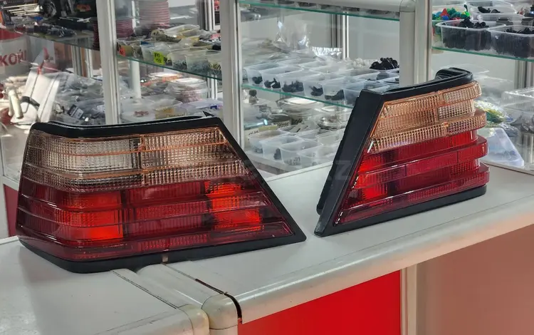 Задние фары плафоны малинки за 25 000 тг. в Караганда