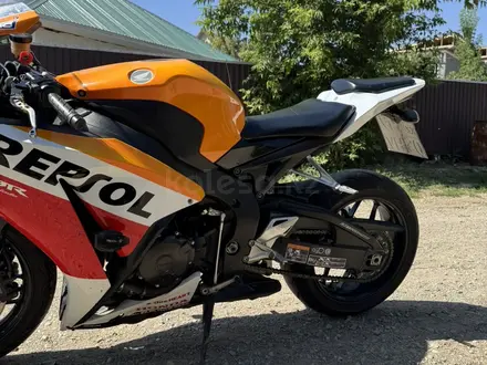Honda  CBR 1000 RR/RA Fireblade 2014 года за 2 000 000 тг. в Алматы – фото 6