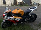 Honda  CBR 1000 RR/RA Fireblade 2014 годаfor2 500 000 тг. в Алматы – фото 5