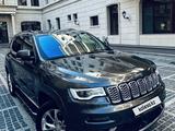 Jeep Grand Cherokee 2021 года за 28 000 000 тг. в Алматы – фото 3