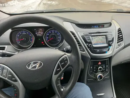 Hyundai Elantra 2015 года за 6 800 000 тг. в Караганда – фото 3
