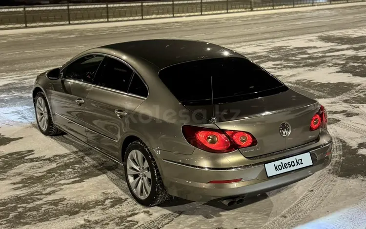 Volkswagen Passat CC 2011 годаfor5 500 000 тг. в Атырау