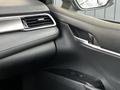 Toyota Camry 2018 года за 11 000 000 тг. в Актобе – фото 6