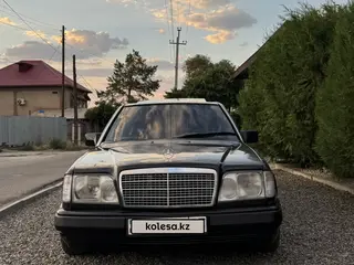 Mercedes-Benz E 280