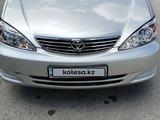 Toyota Camry 2003 года за 6 500 000 тг. в Актобе