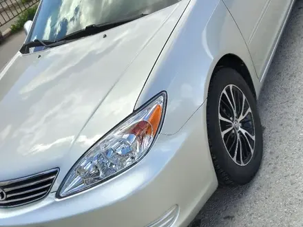 Toyota Camry 2003 года за 6 500 000 тг. в Актобе – фото 3
