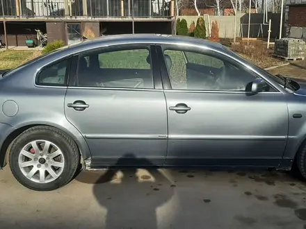 Volkswagen Passat 2003 года за 2 700 000 тг. в Костанай – фото 3