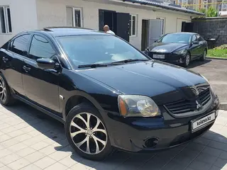 Mitsubishi Galant
