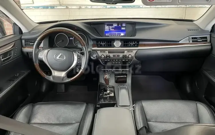 Lexus ES 250 2014 годаүшін13 000 000 тг. в Астана