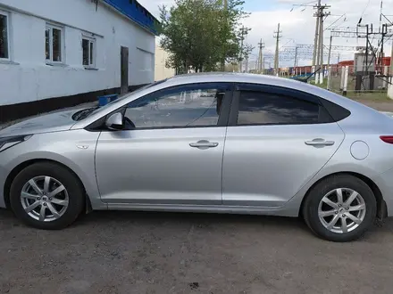 Hyundai Accent 2018 года за 6 600 000 тг. в Экибастуз – фото 5