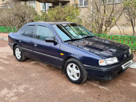 Nissan Primera 1991 года за 1 300 000 тг. в Астана – фото 2