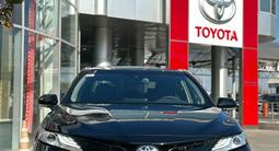 Toyota Camry Luxe 2023 годаүшін21 500 000 тг. в Алматы – фото 3