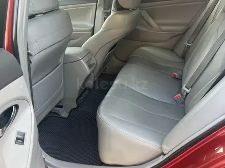 Toyota Camry 2010 года за 4 500 000 тг. в Актобе – фото 3