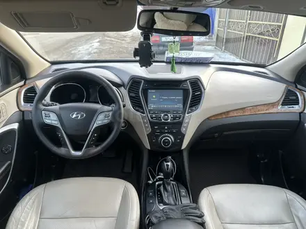 Hyundai Santa Fe 2016 года за 6 000 000 тг. в Уральск – фото 6