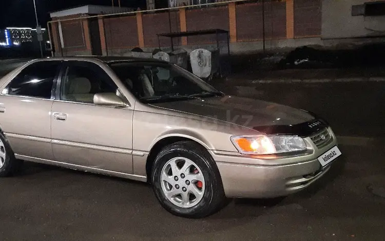 Toyota Camry 1997 года за 2 800 000 тг. в Астана