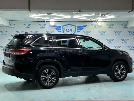 Toyota Highlander 2019 года за 16 000 000 тг. в Астана – фото 2