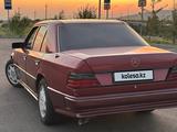 Mercedes-Benz E 260 1992 годаүшін1 200 000 тг. в Алматы – фото 5