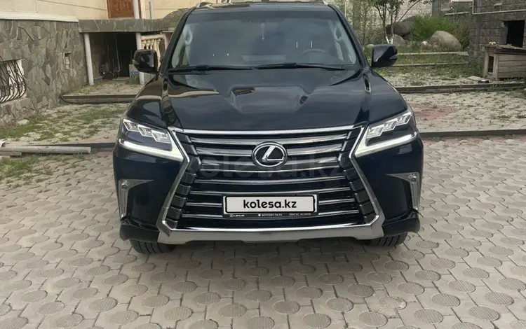 Lexus LX 570 2020 годаfor58 000 000 тг. в Алматы