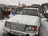 Mercedes-Benz E 260 1990 годаүшін1 600 000 тг. в Петропавловск