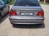 BMW 528 1996 года за 2 200 000 тг. в Алматы – фото 4