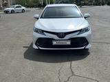 Toyota Camry 2019 года за 13 800 000 тг. в Уральск