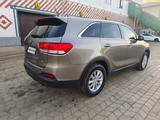 Kia Sorento 2017 года за 5 800 000 тг. в Актобе – фото 2