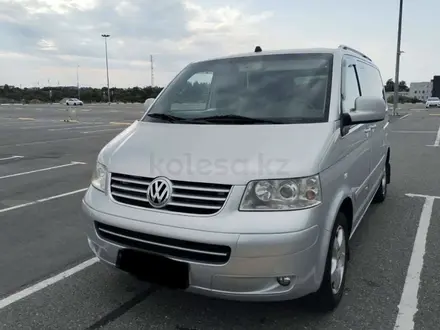 Volkswagen Multivan 2007 года за 11 400 000 тг. в Алматы