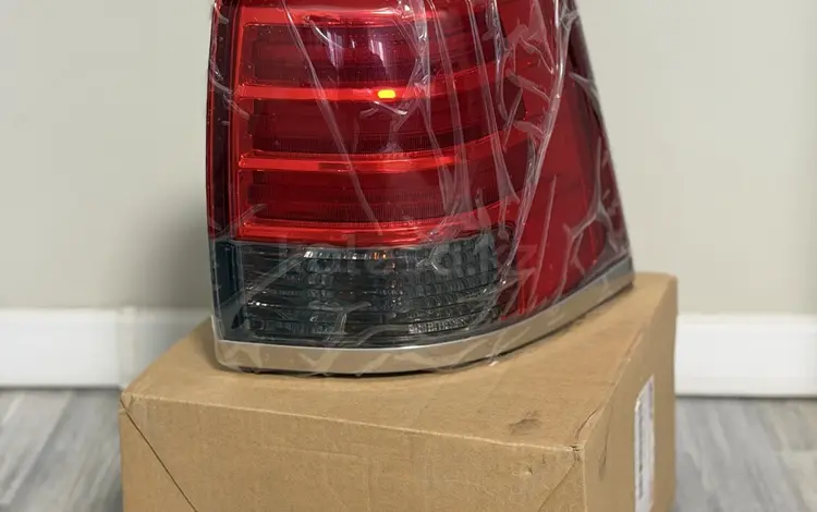 Задняя фара за 15 000 тг. в Алматы