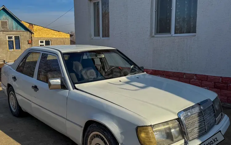 Mercedes-Benz E 230 1990 года за 1 170 000 тг. в Алматы