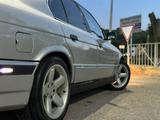 BMW 525 1993 года за 2 100 000 тг. в Алматы – фото 3