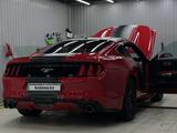 Ford Mustang 2016 года за 15 500 000 тг. в Атырау – фото 2