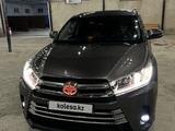 Toyota Highlander 2016 года за 15 000 000 тг. в Кызылорда