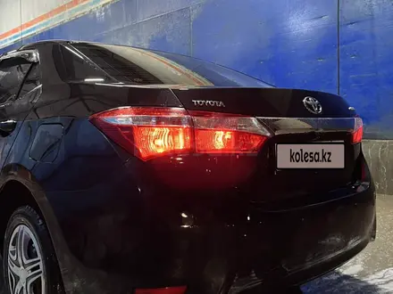 Toyota Corolla 2013 года за 7 000 000 тг. в Атырау – фото 9