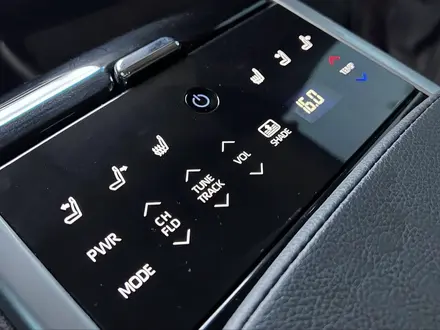 Toyota Camry 2018 года за 14 800 000 тг. в Шымкент – фото 11