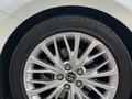 Toyota Camry 2018 года за 14 800 000 тг. в Шымкент – фото 13