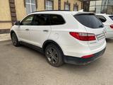 Hyundai Santa Fe 2013 годаүшін9 300 000 тг. в Уральск – фото 4