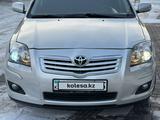 Toyota Avensis 2006 годаfor3 650 000 тг. в Алматы – фото 4