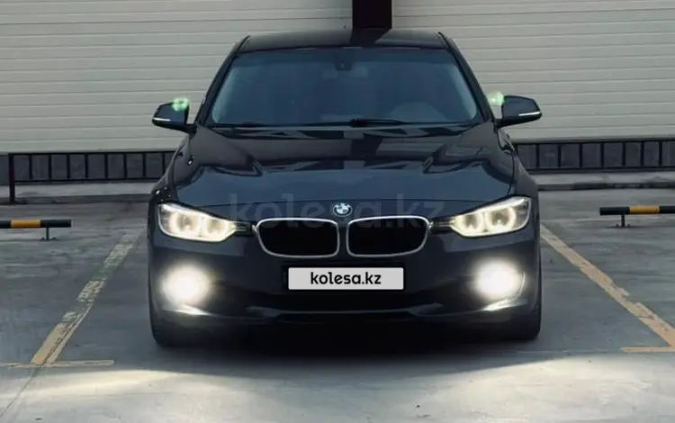 BMW 320 2013 года за 3 000 000 тг. в Шымкент