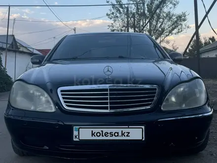 Mercedes-Benz S 320 2001 года за 3 600 000 тг. в Алматы – фото 4