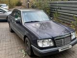 Mercedes-Benz E 200 1994 годаүшін850 000 тг. в Караганда