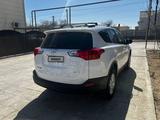 Toyota RAV4 2015 годаүшін7 200 000 тг. в Жанаозен – фото 4