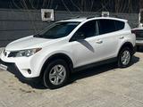 Toyota RAV4 2015 годаүшін7 200 000 тг. в Жанаозен