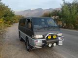 Mitsubishi Delica 1994 годаүшін3 500 000 тг. в Алматы